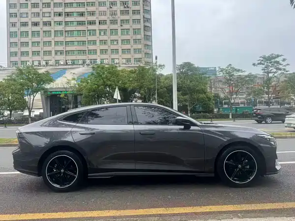 Changan UNI-V 2023