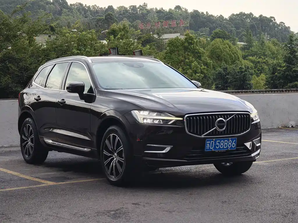 Volvo XC60 2019 — фото 3