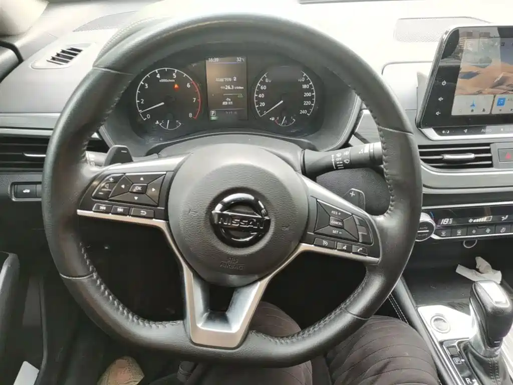 Nissan Teana 2021 — фото 11