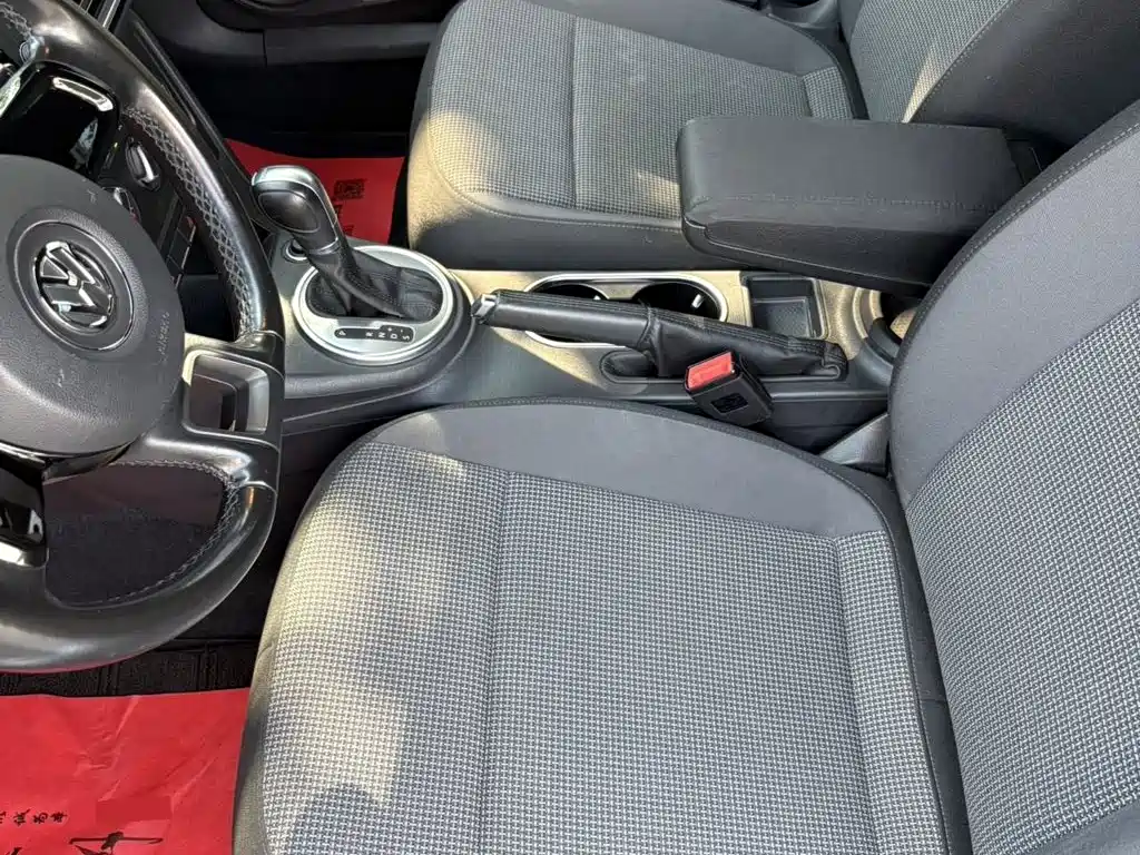 Volkswagen Beetle 2017