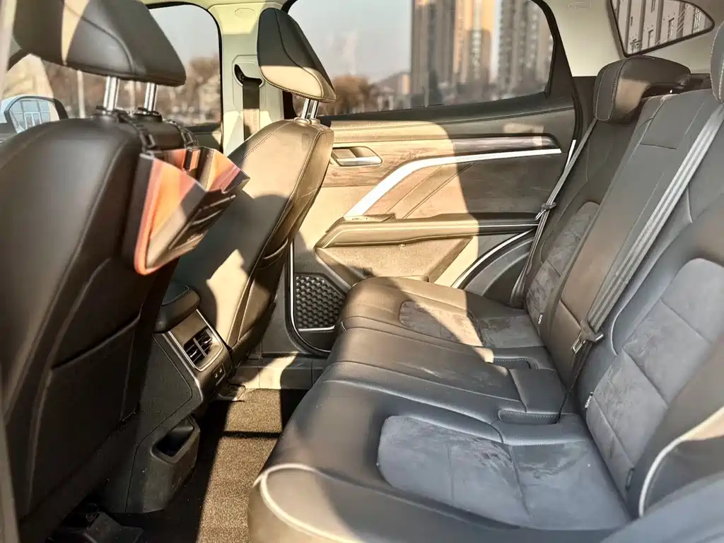 Haval H6 2023 — фото 11