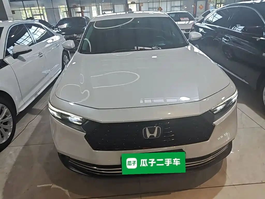 Honda Accord 2023 — фото 3