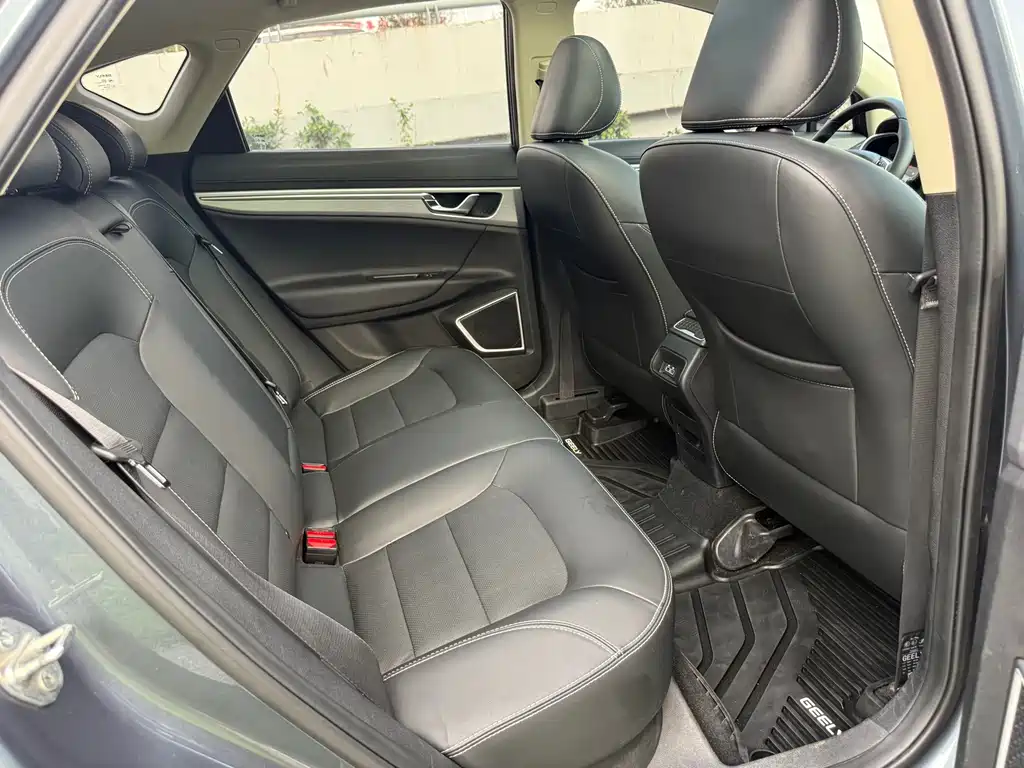 Geely Emgrand GS 2019 — фото 14