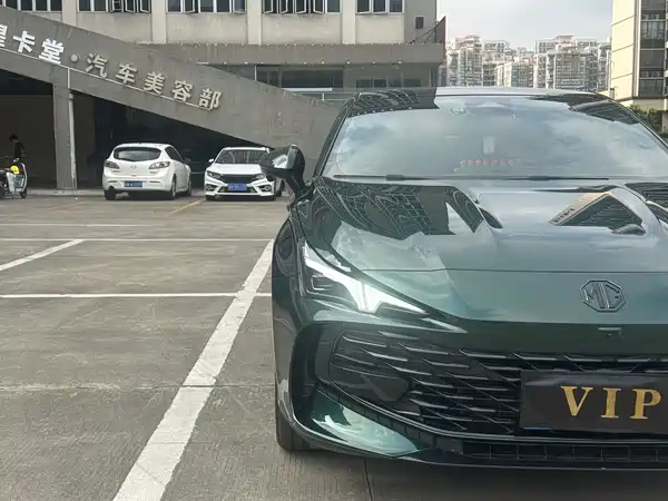 MG MG7 2025