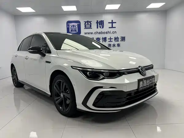 Volkswagen Golf 2022