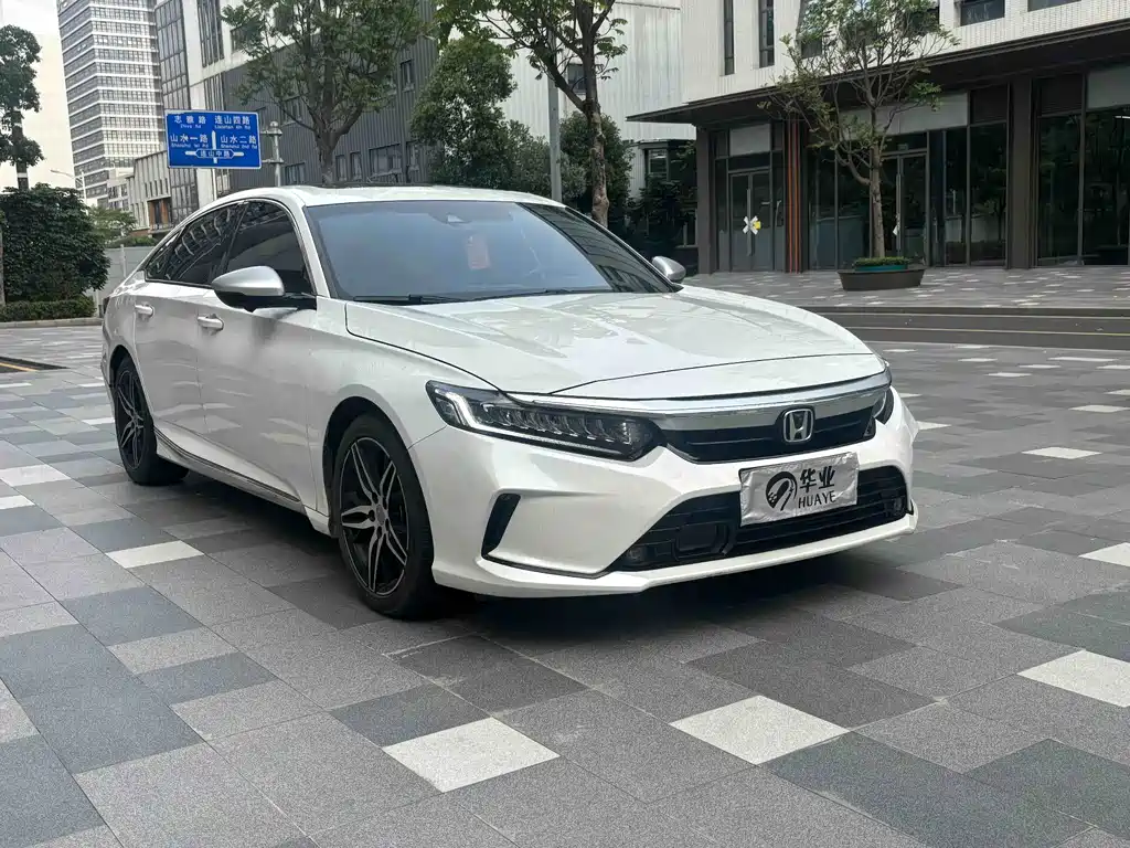 Honda Inspire 2023 — фото 3