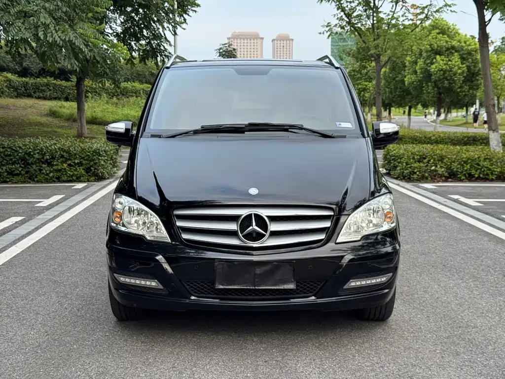 Mercedes-Benz Viano 2015 — фото 2