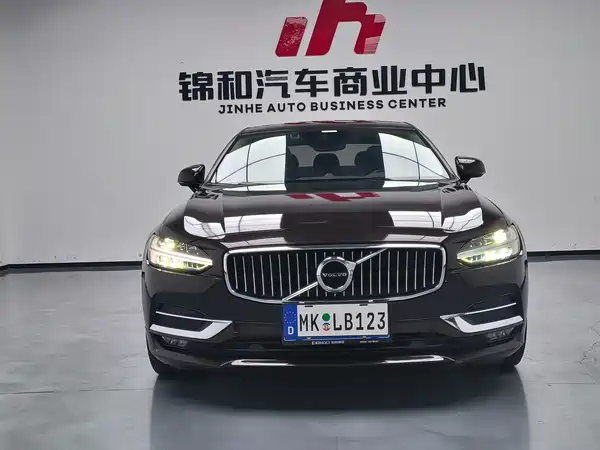 Volvo S90 2018