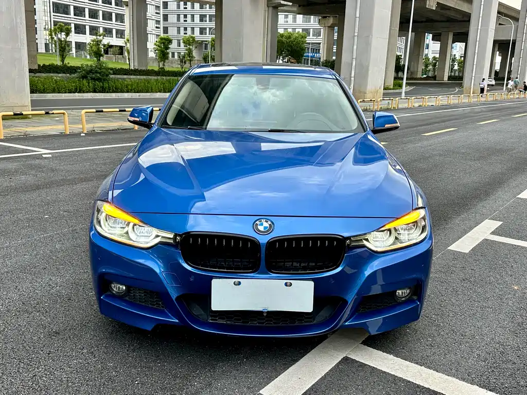 BMW 3 Series 2019 — фото 2