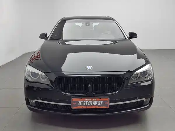 BMW 7 Series 2010