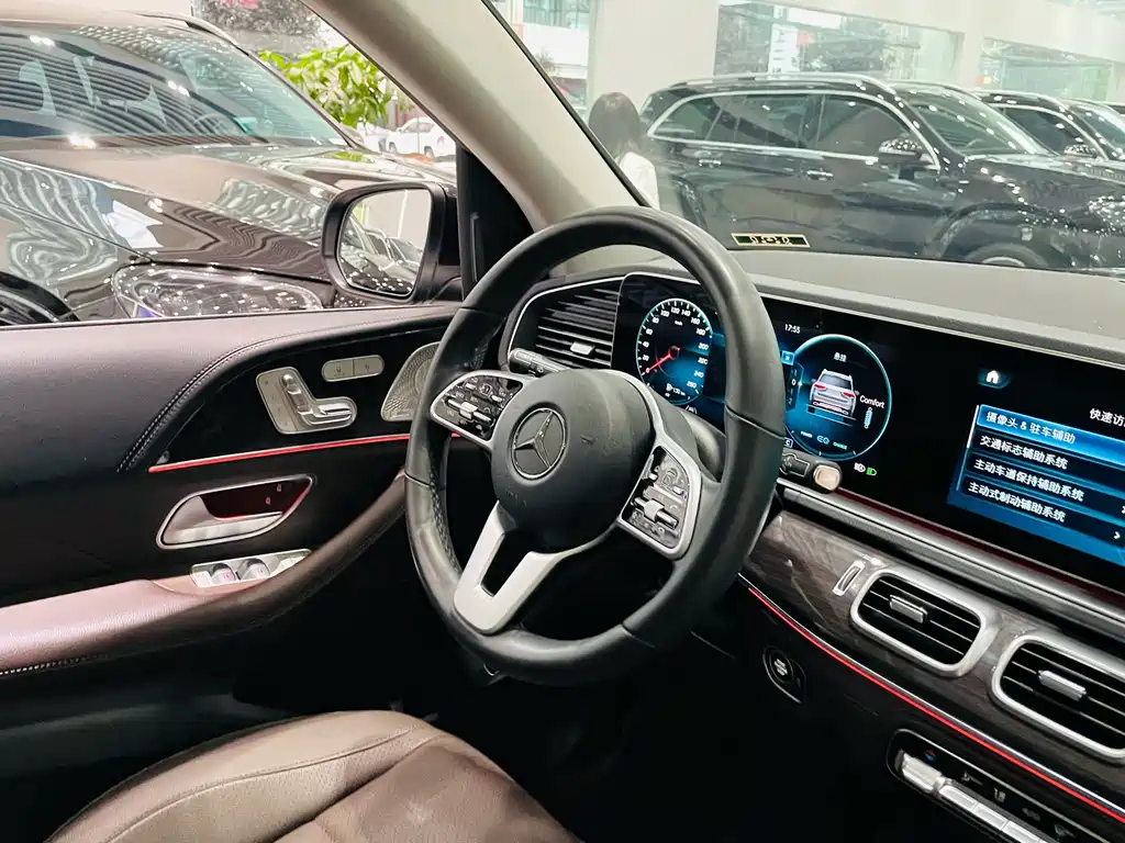 Mercedes-Benz GLS 2021 — фото 20
