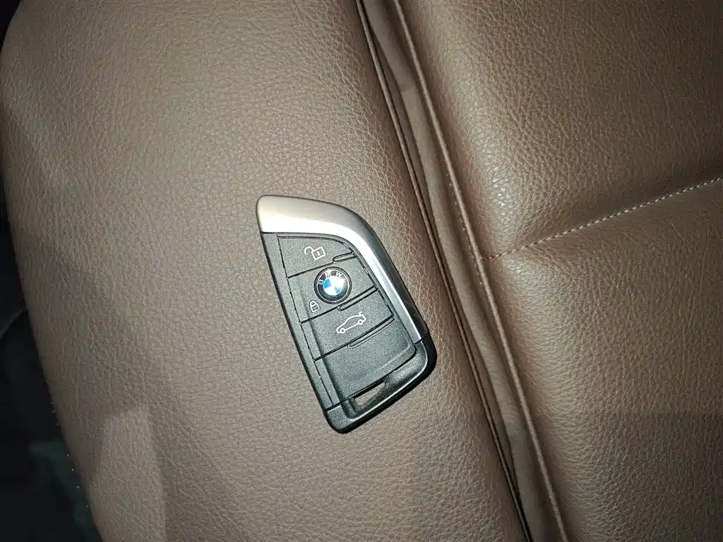 BMW X1 2022 — фото 17