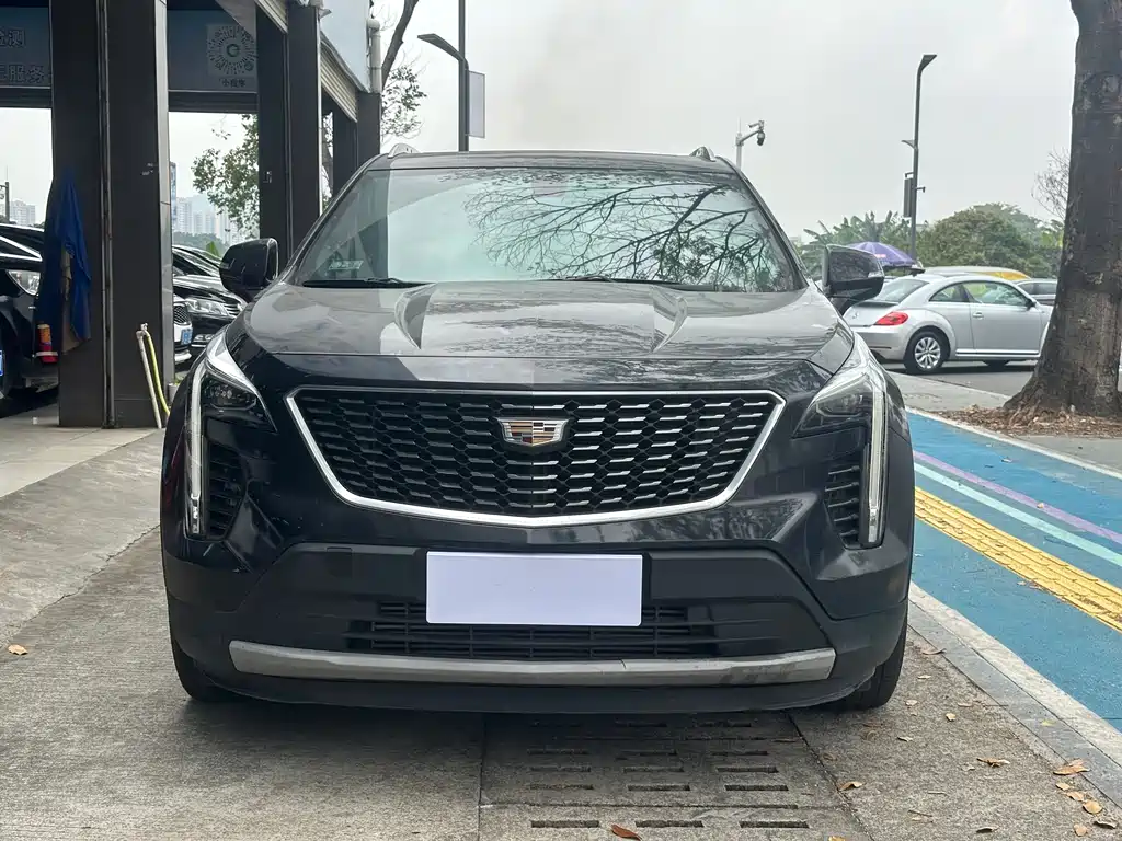 Cadillac XT4 2019 — фото 2