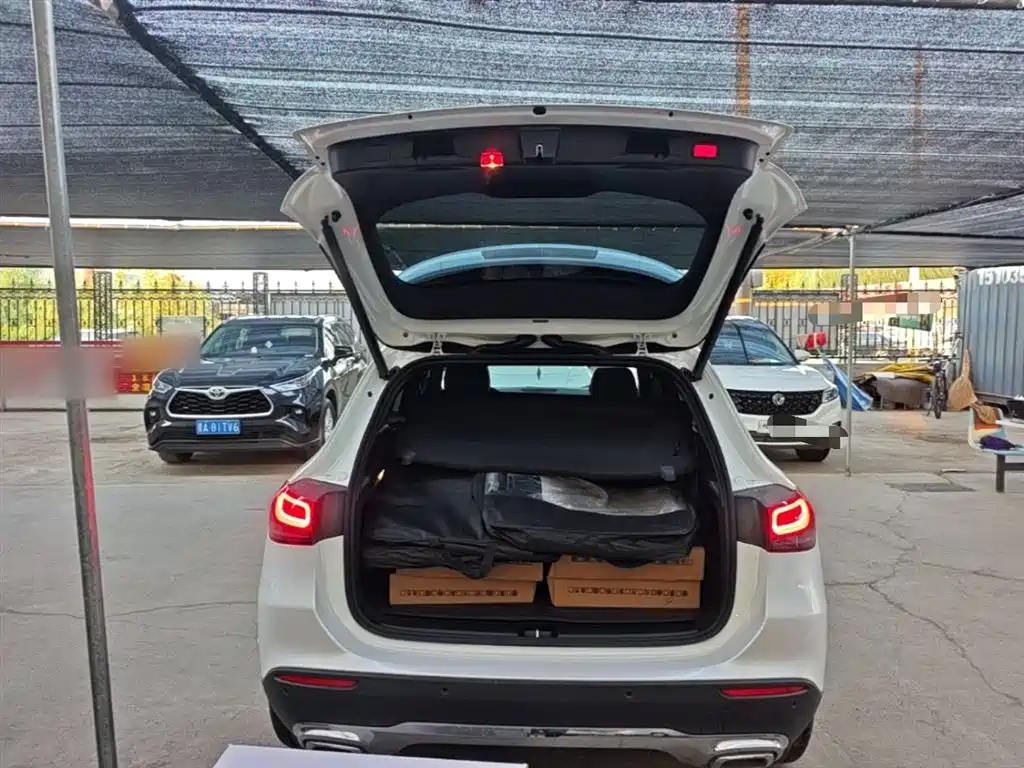 Mercedes-Benz GLA 2022 — фото 19