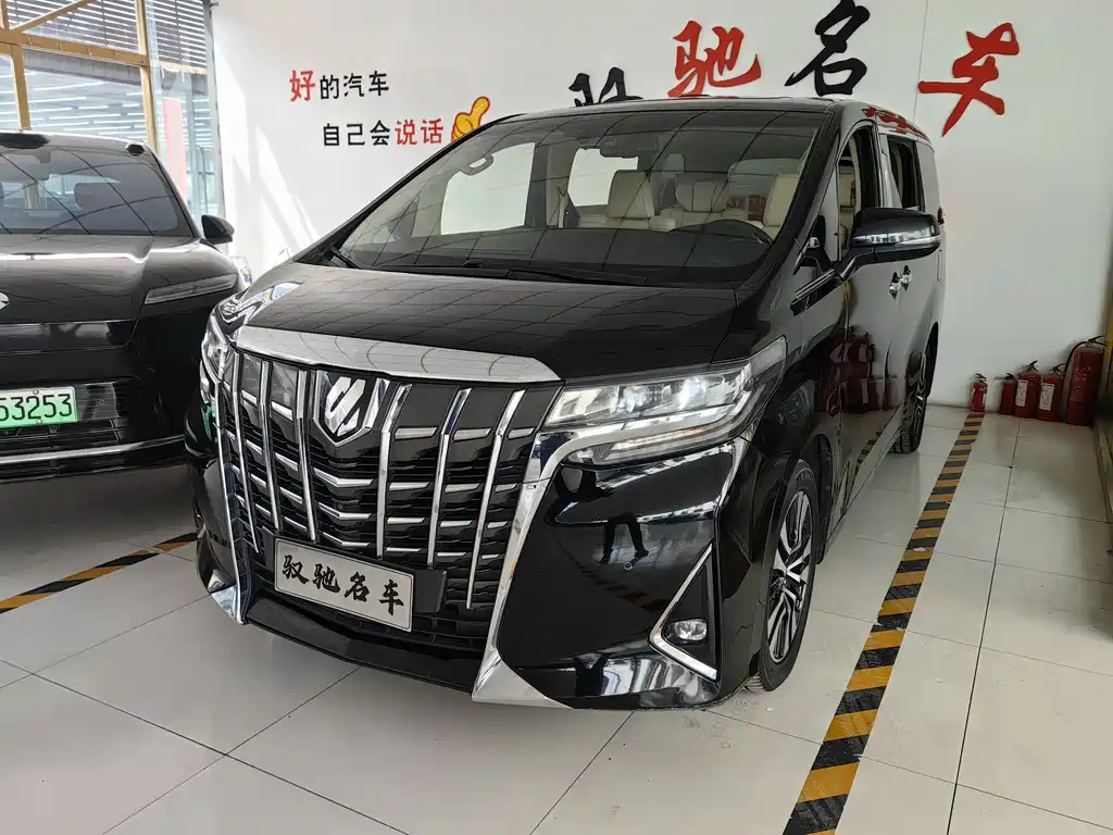 Toyota Alphard 2018 — фото 3