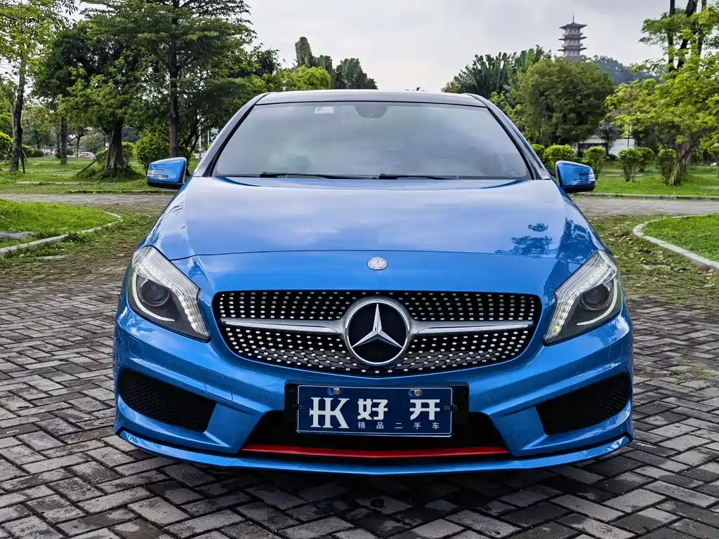 Mercedes-Benz A-Class 2014 — фото 2