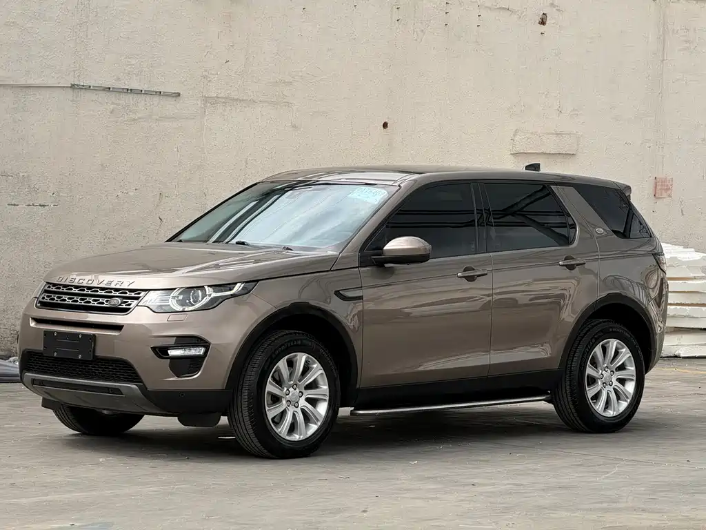 Land Rover Discovery Sport 2017 — фото 1