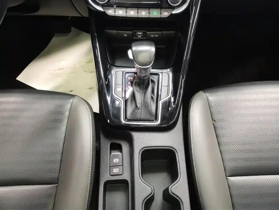 Kia Sportage 2018 — фото 16