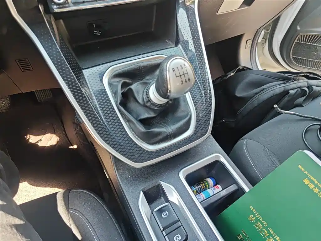Haval M6 2023 — фото 15
