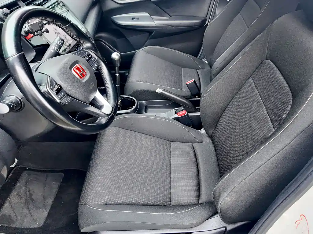 Honda Fit 2018 — фото 22