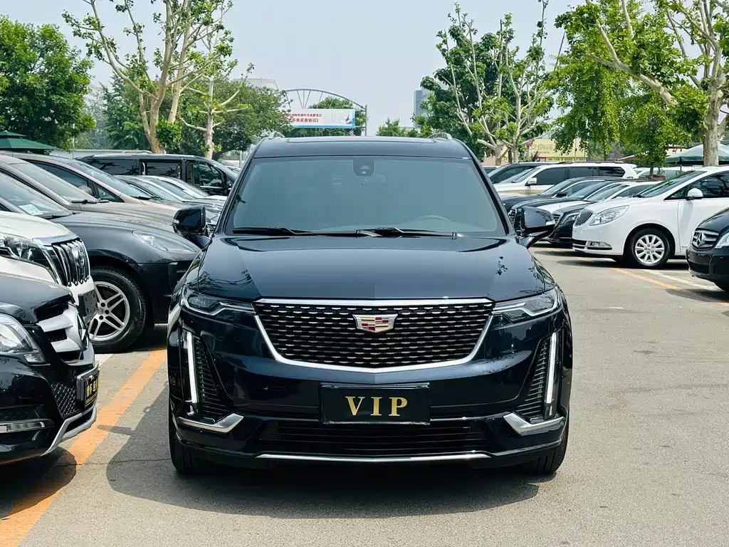 Cadillac XT6 2024 — фото 2