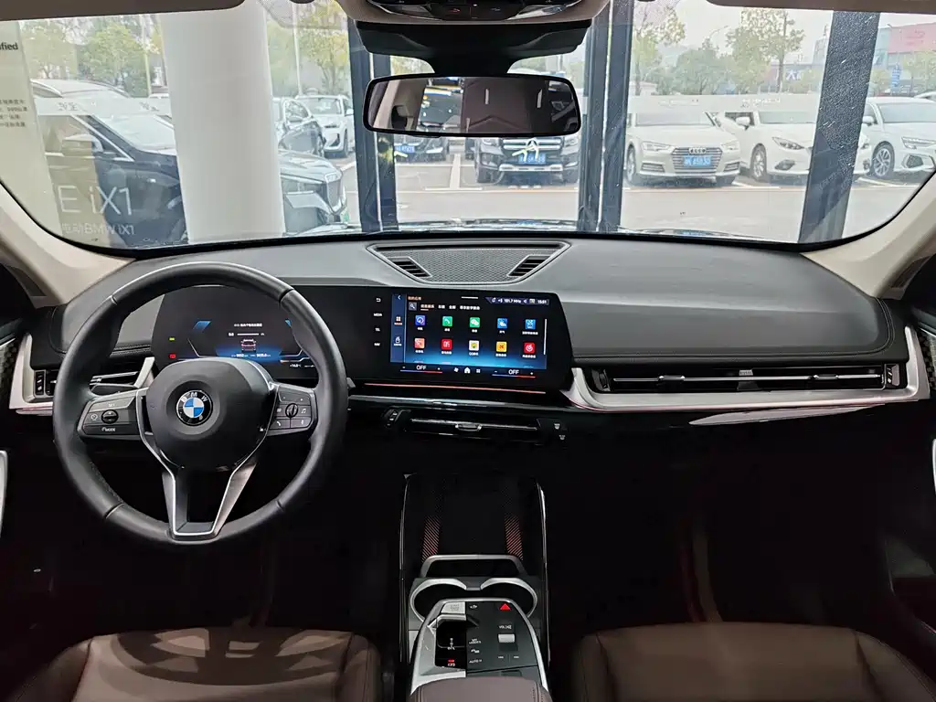 BMW X1 2024