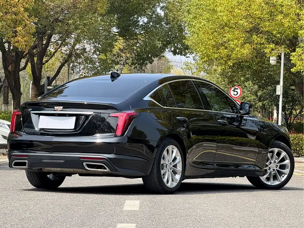 Cadillac CT5 2021 — фото 3