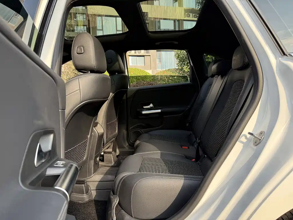 Mercedes-Benz B-Class 2023 — фото 14