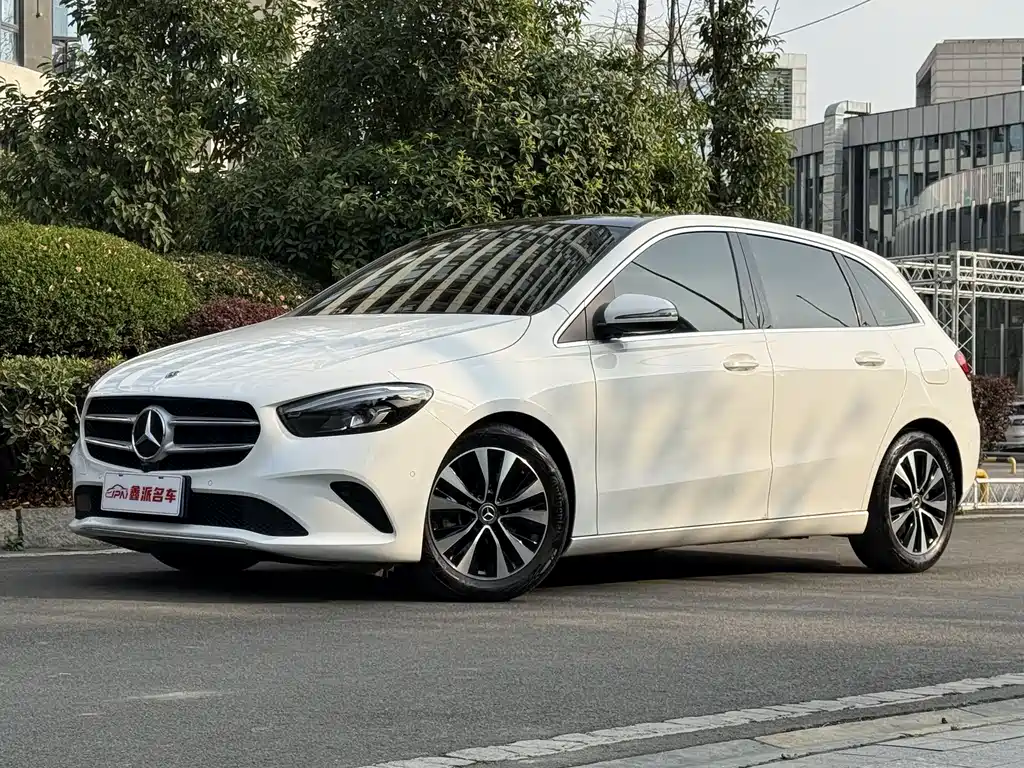 Mercedes-Benz B-Class 2023