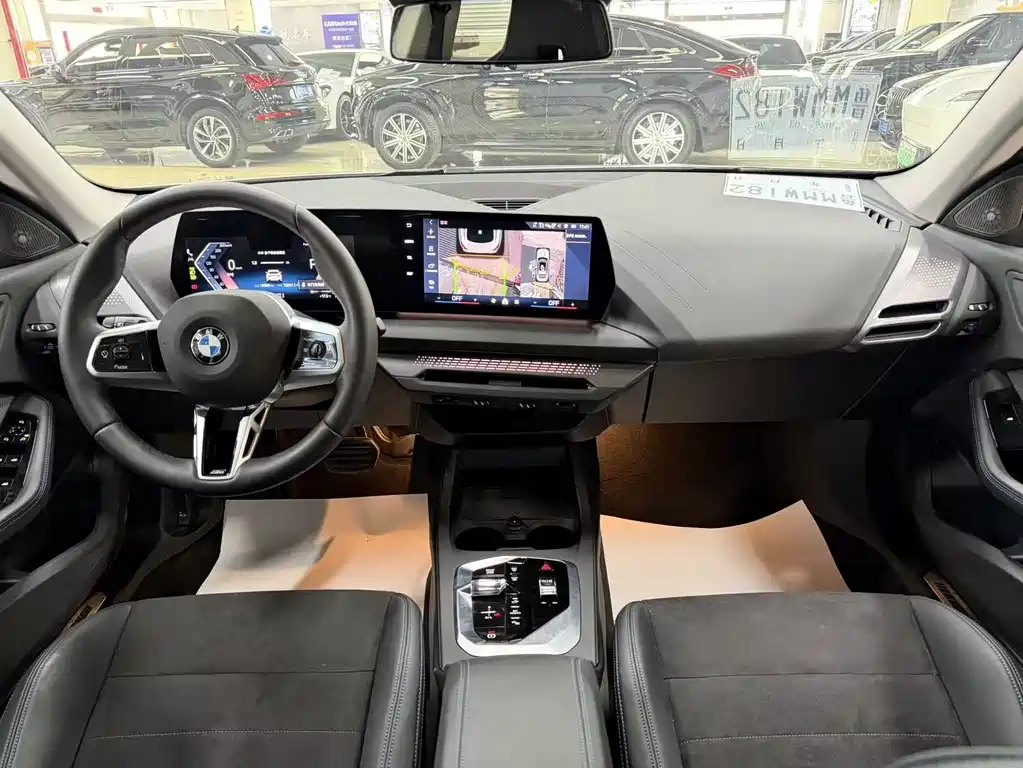 BMW 2 Series 2025 — фото 10