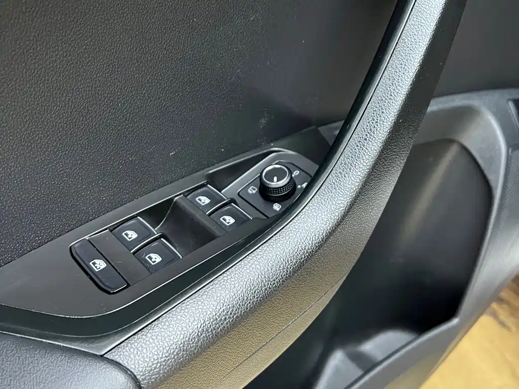 Skoda Karoq 2022 — фото 10