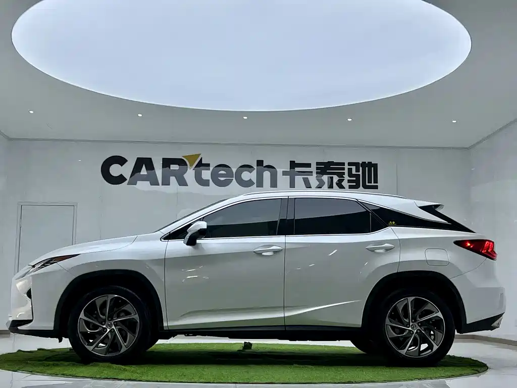 Lexus RX 2017 — фото 2