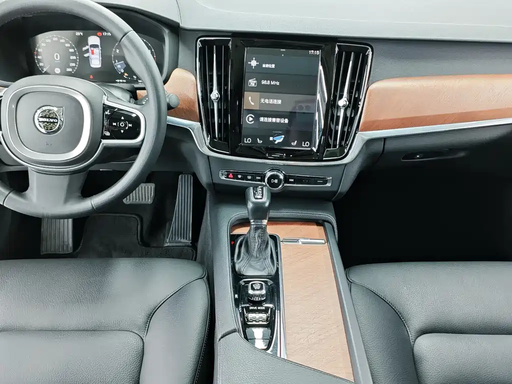 Volvo S90 2018 — фото 8