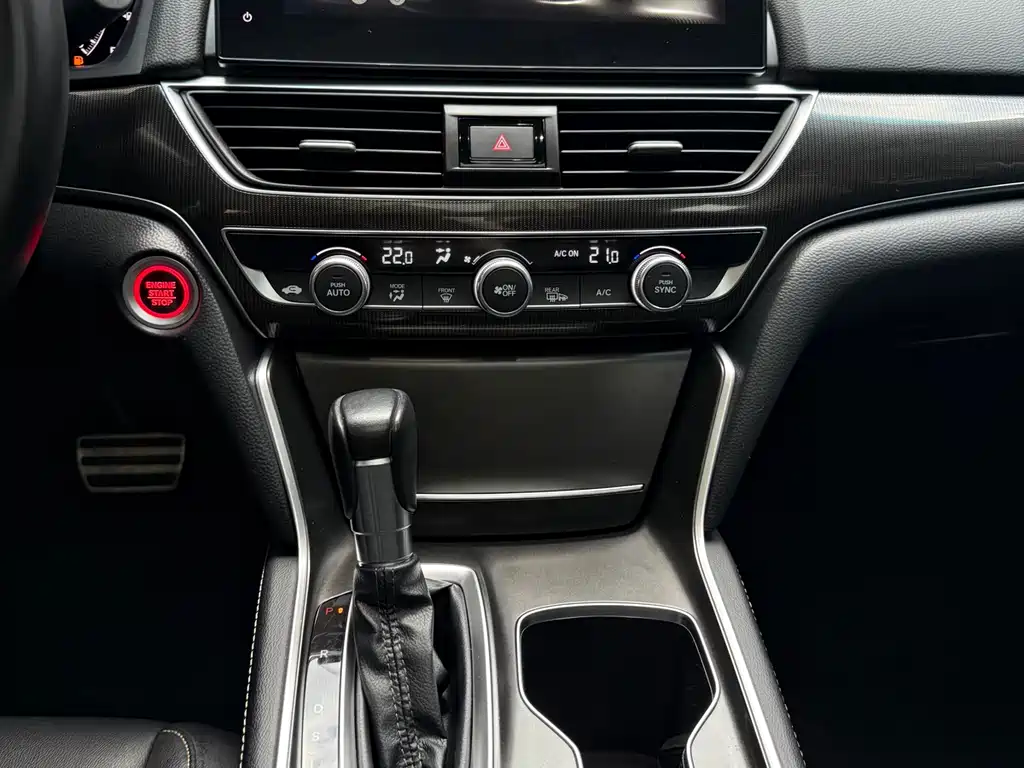 Honda Accord 2023 — фото 7