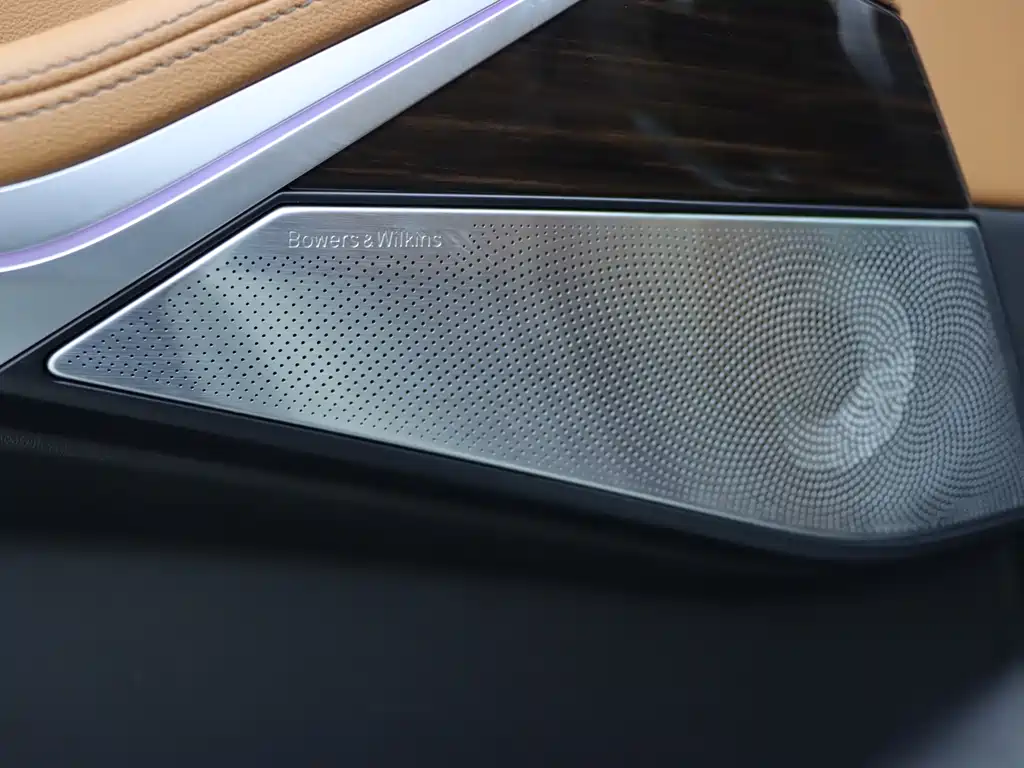 BMW X7 2020 — фото 10