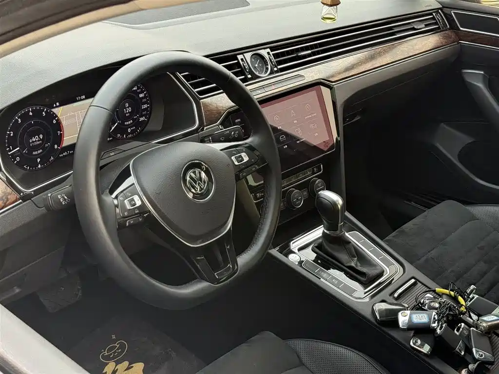 Volkswagen Magotan 2018 — фото 16