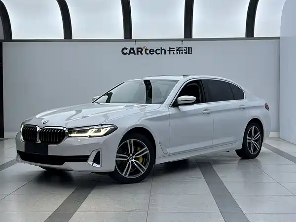 BMW 5 Series 2021