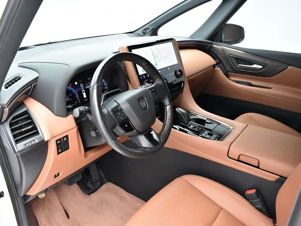 Toyota Vellfire 2024