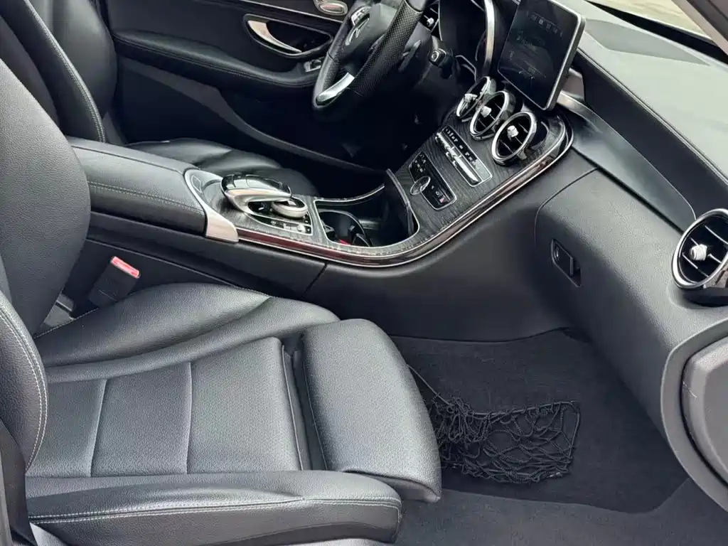 Mercedes-Benz C-Class 2015 — фото 4