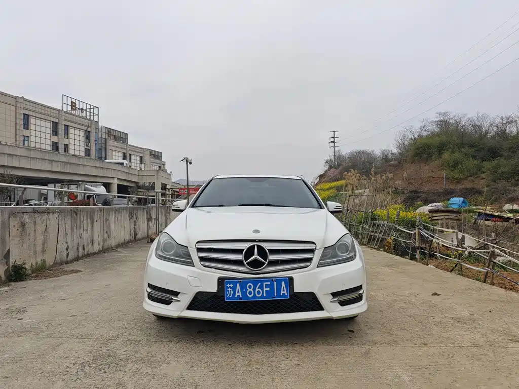 Mercedes-Benz C-Class 2014 — фото 2