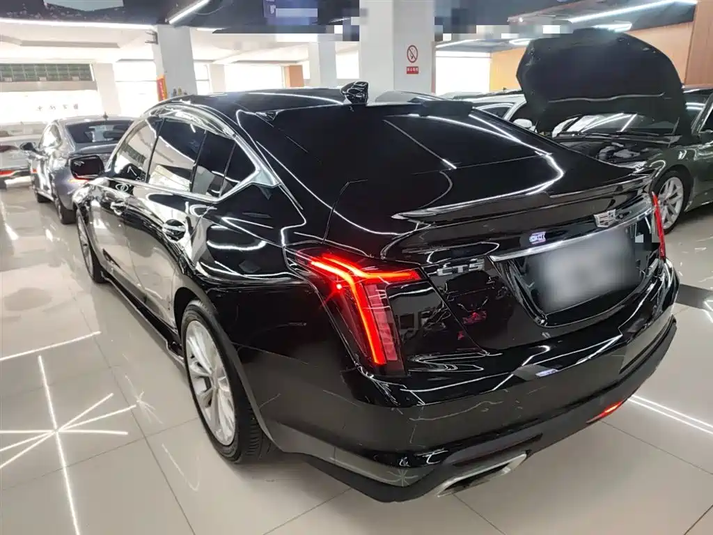 Cadillac CT5 2023 — фото 23