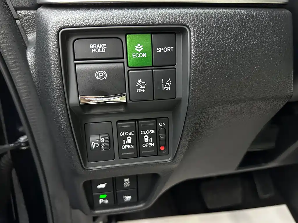 Honda Odyssey 2023 — фото 10