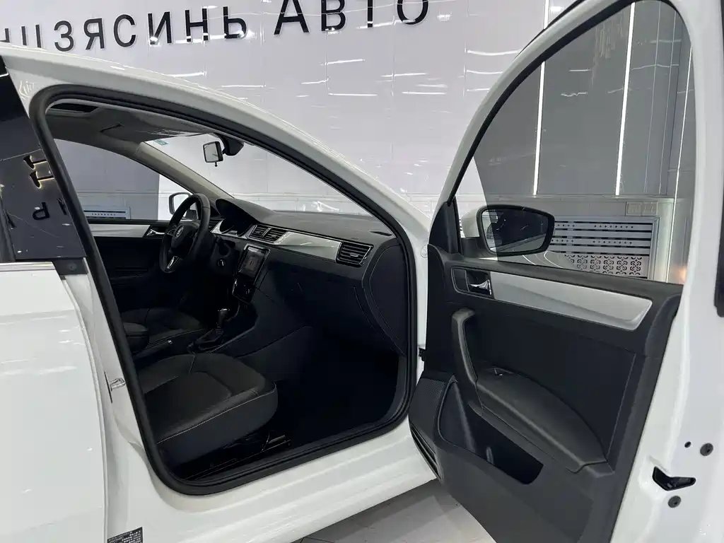 Skoda Rapid 2022 — фото 17