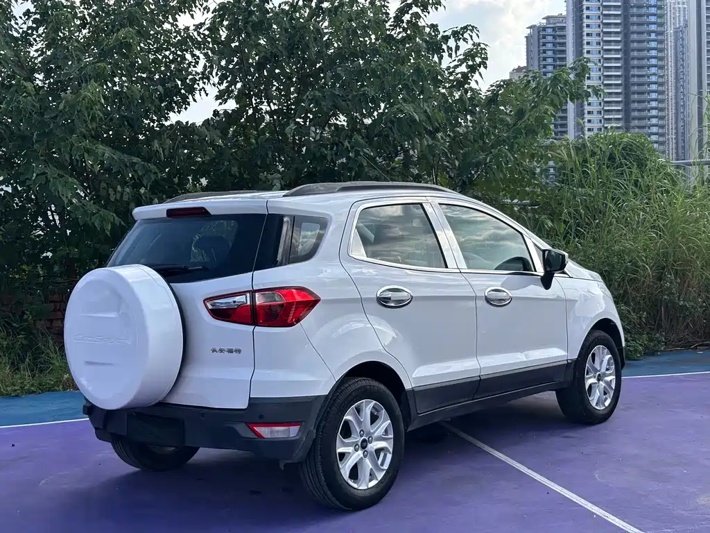 Ford Ecosport 2014 — фото 5