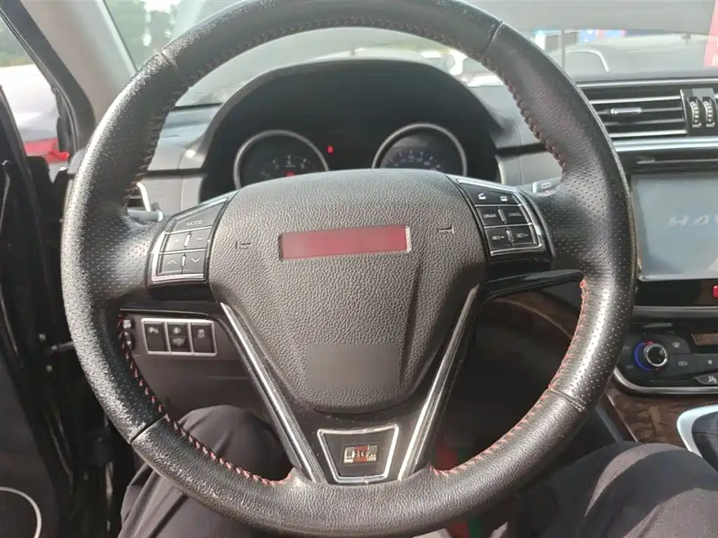 Haval H6 2015 — фото 11