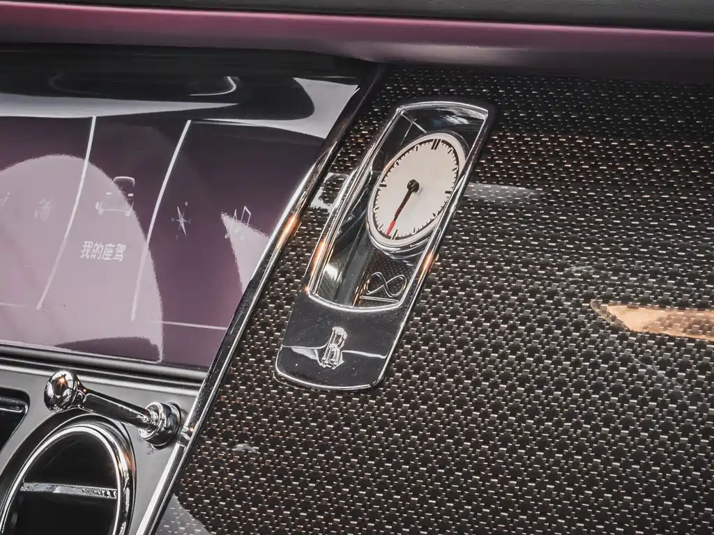 Rolls-Royce Wraith 2021 — фото 16