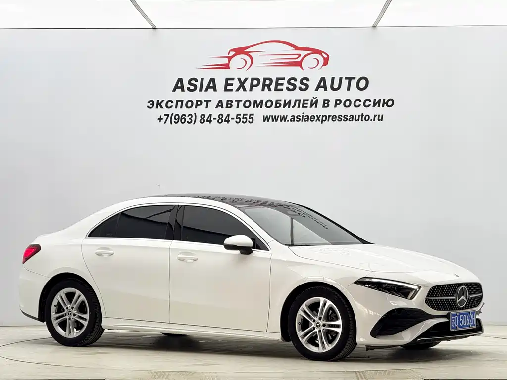 Mercedes-Benz A-Class 2023 — фото 3