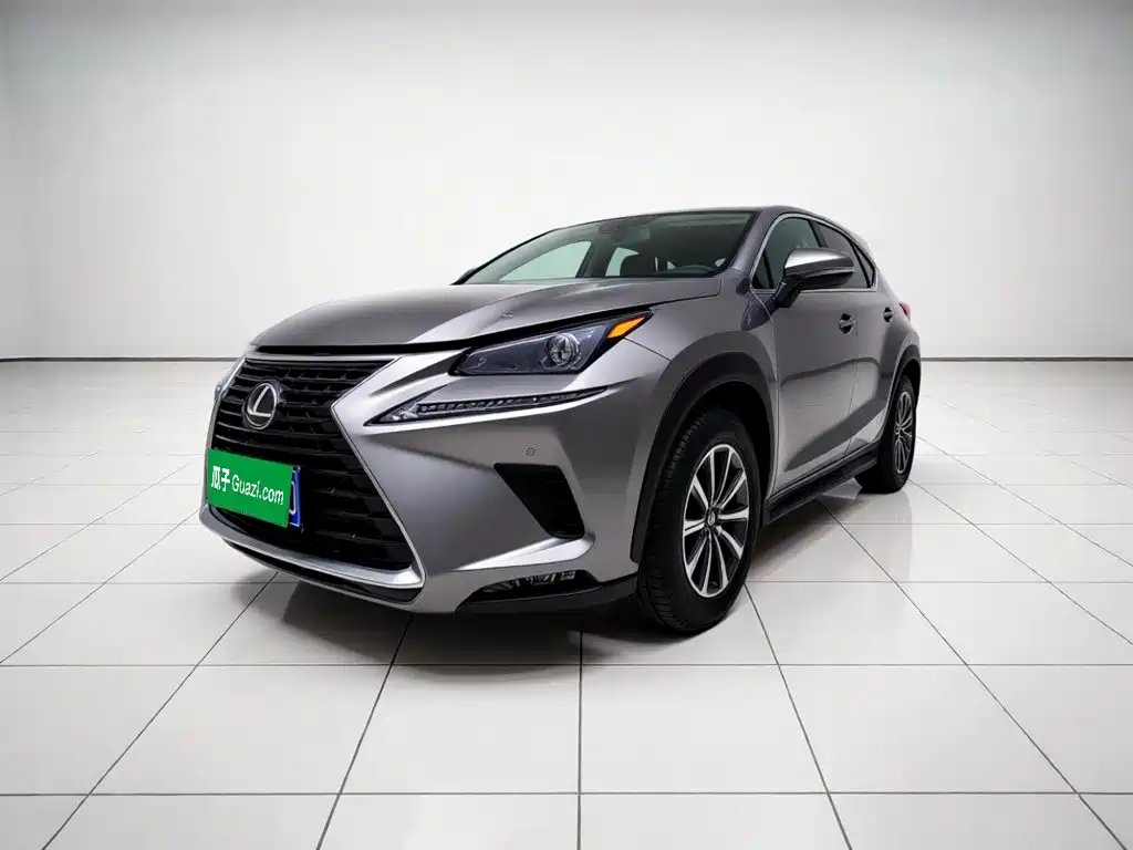 Lexus NX 2021