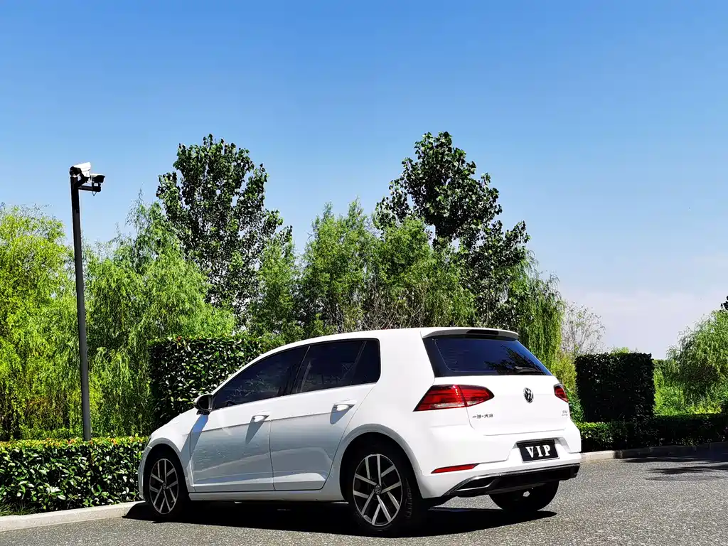 Volkswagen Golf 2020