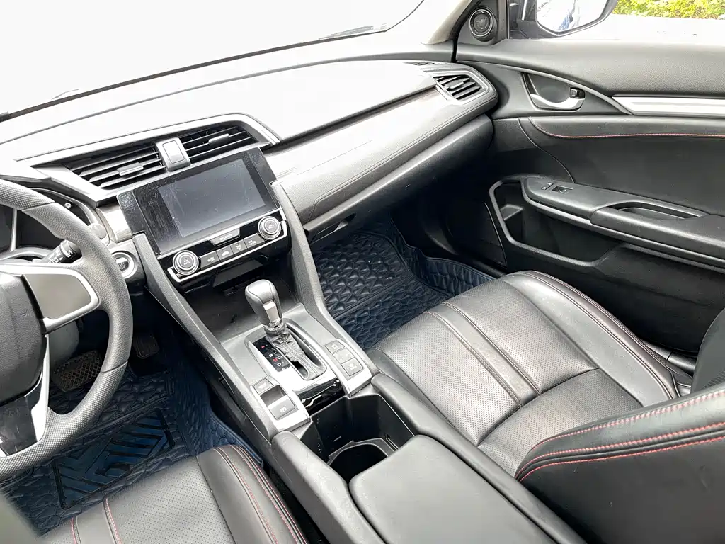 Honda Civic 2021 — фото 15